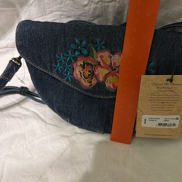 Patricia Nash Denim Floral Embroidered Crossbody Bag - Picture 3 of 5